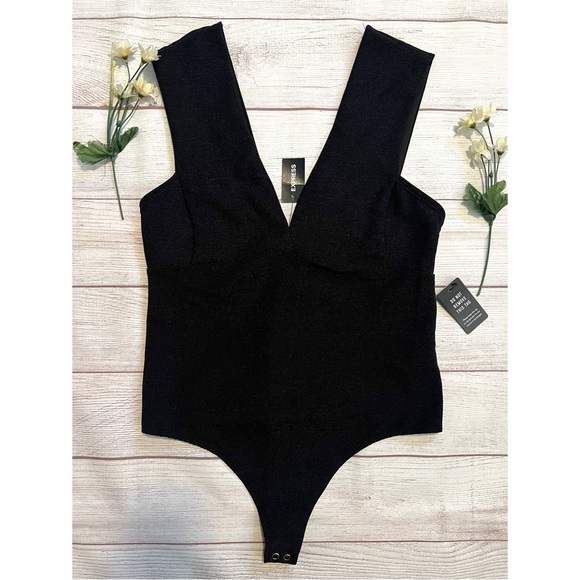 EXPRESS Ribbed Plunge Neck Bow Back Thong Bodysuit - Picture 4 of 16